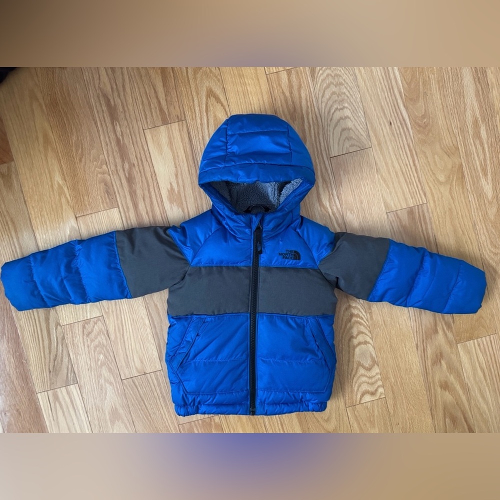 North Face 550 fill down jacket kids size 4T
